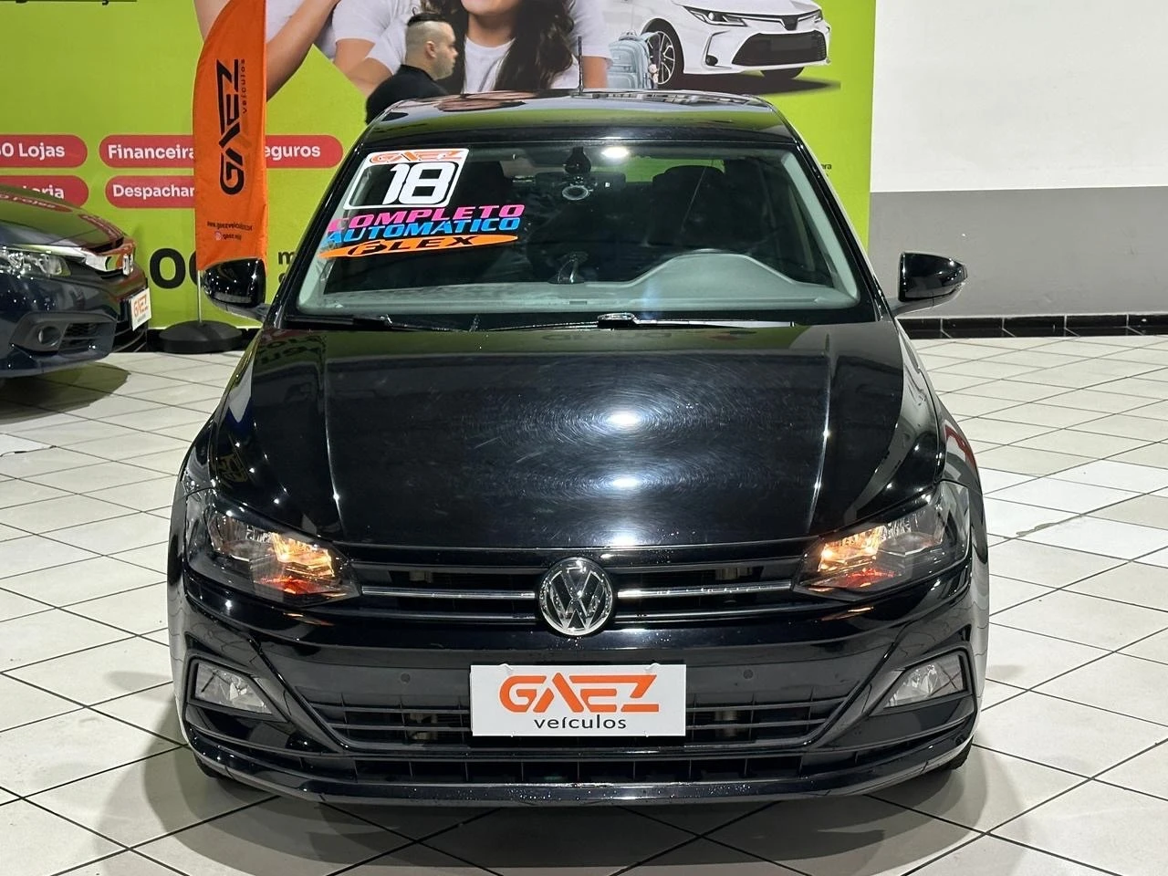 VOLKSWAGEN POLO