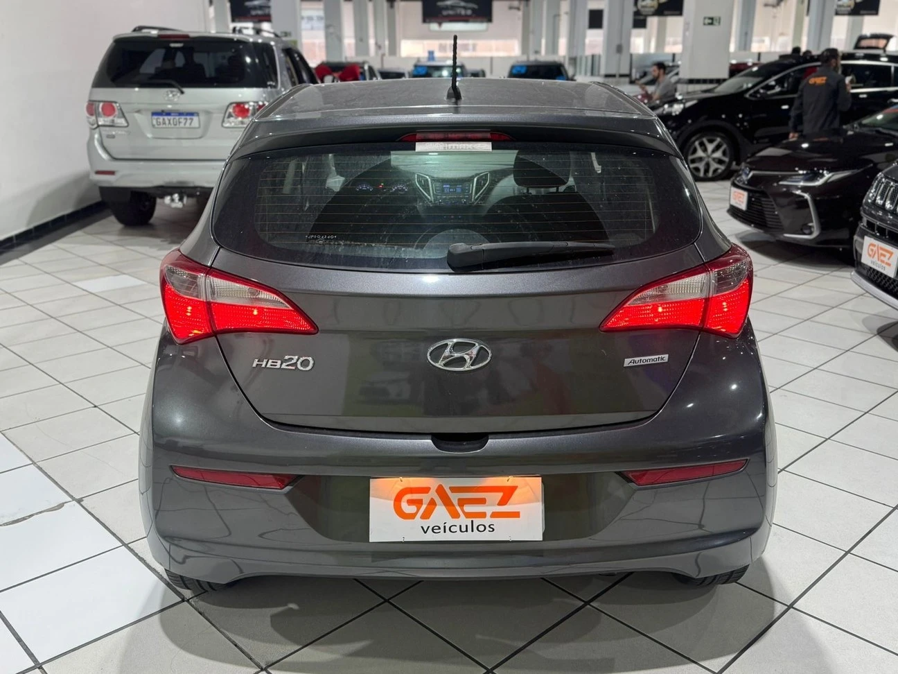 HYUNDAI HB20