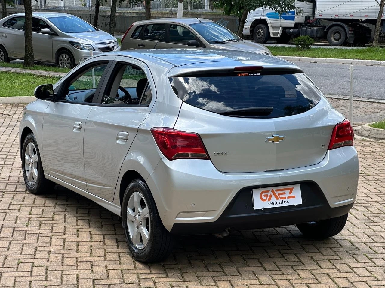 CHEVROLET ONIX