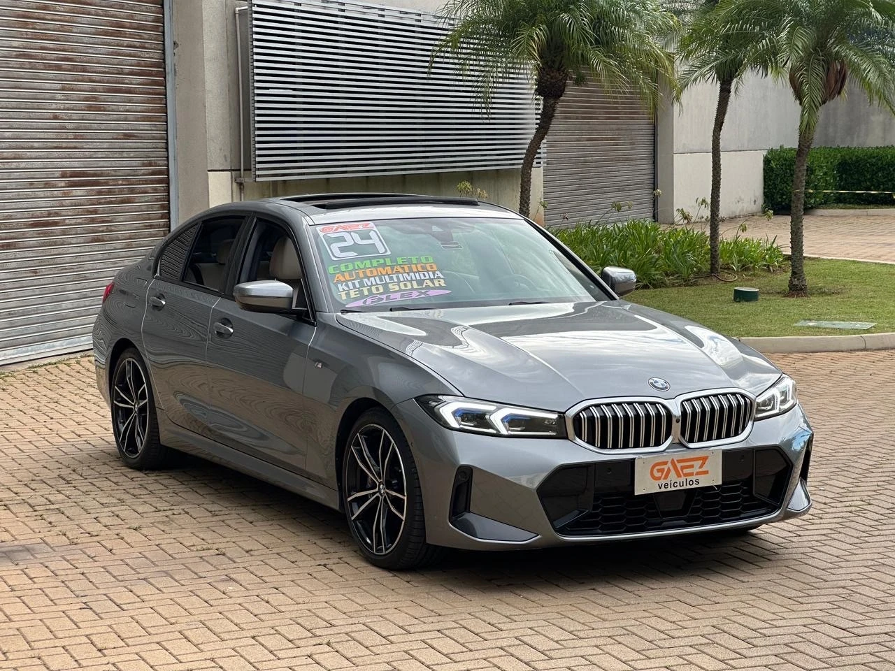 BMW 320i