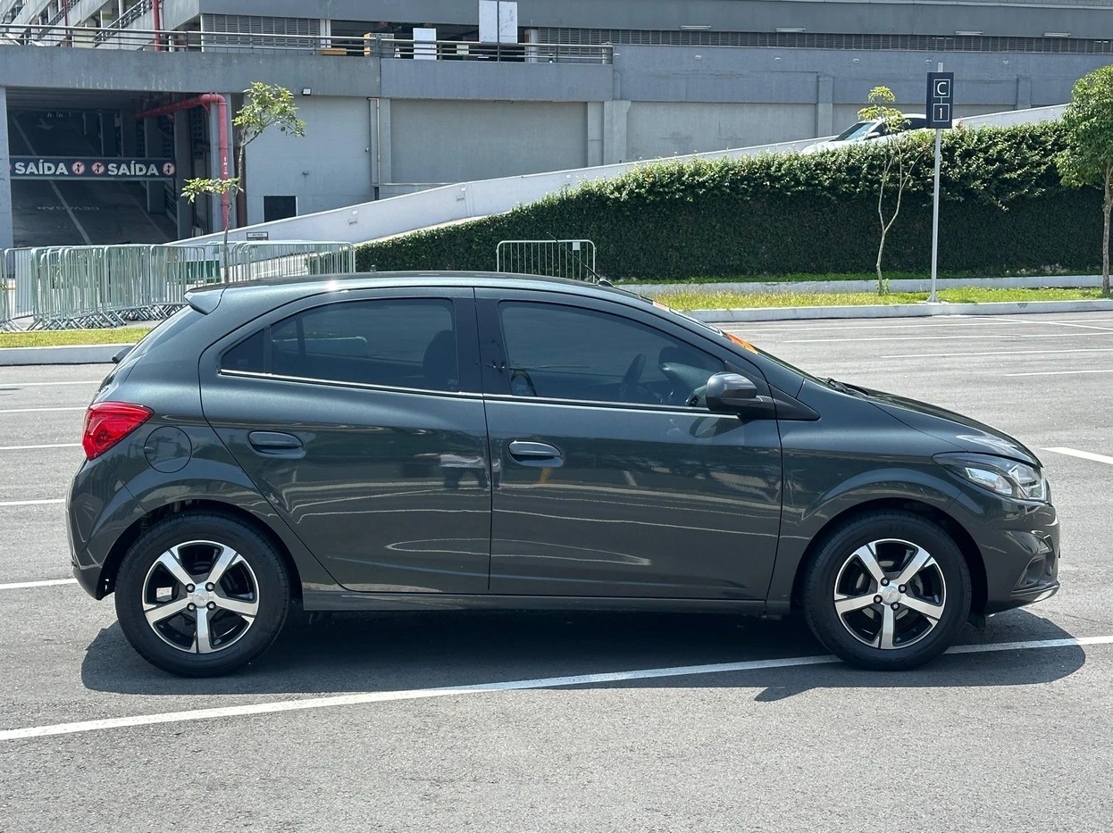 CHEVROLET ONIX