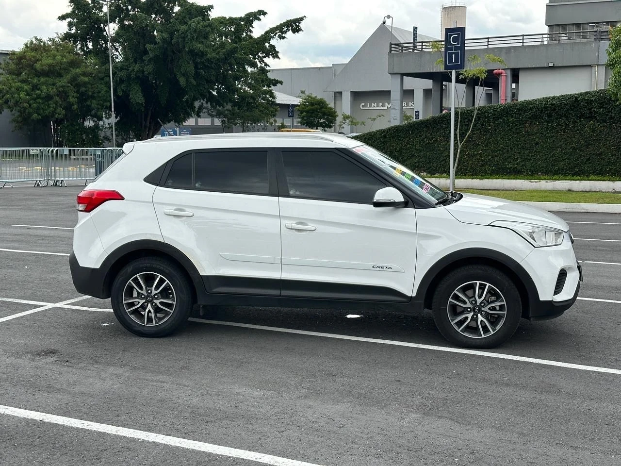 HYUNDAI CRETA