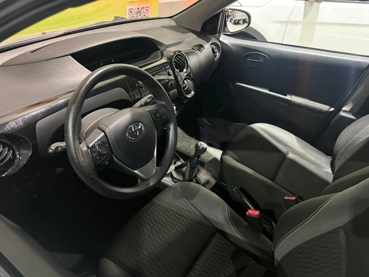 TOYOTA ETIOS