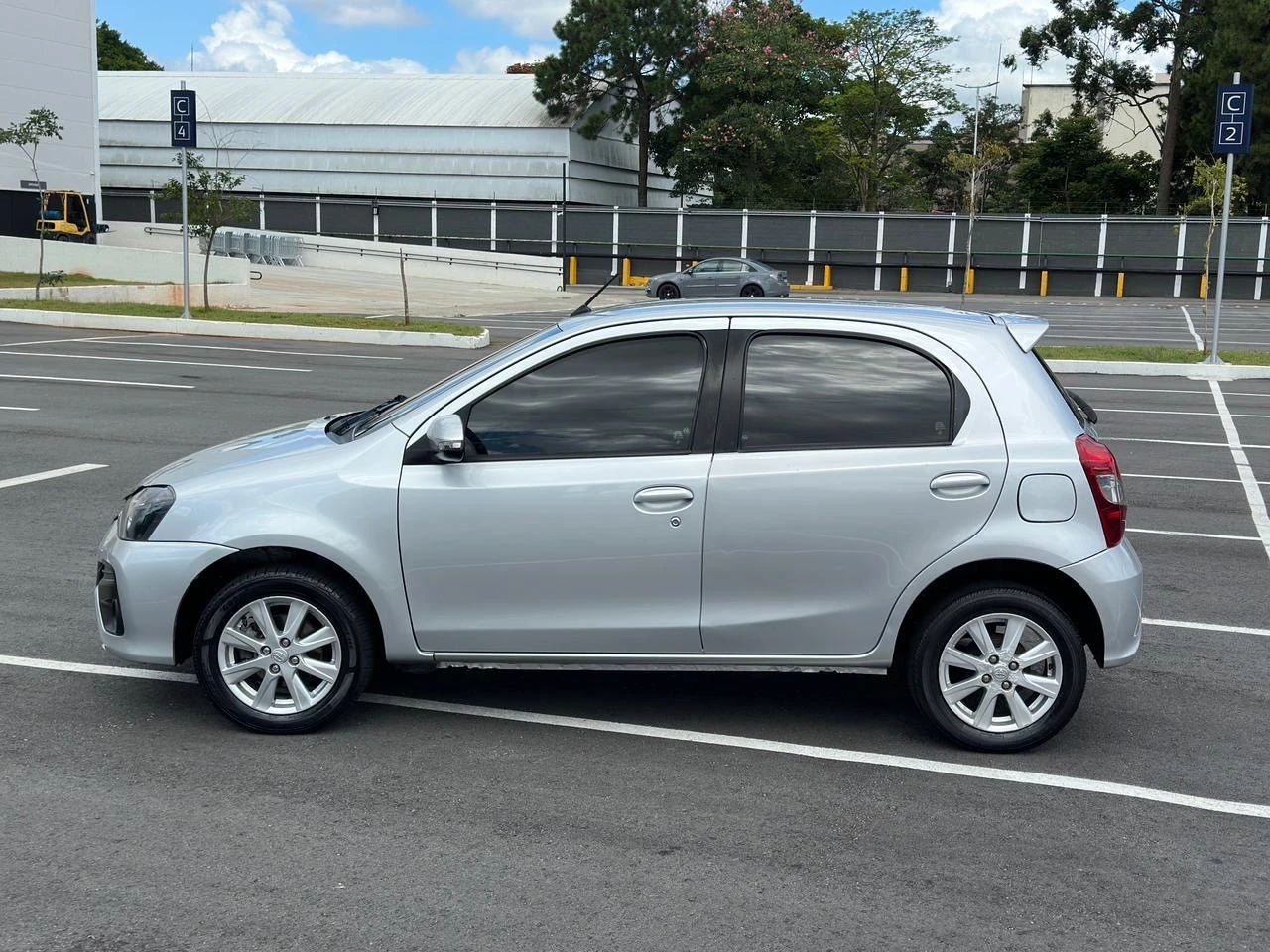 TOYOTA ETIOS