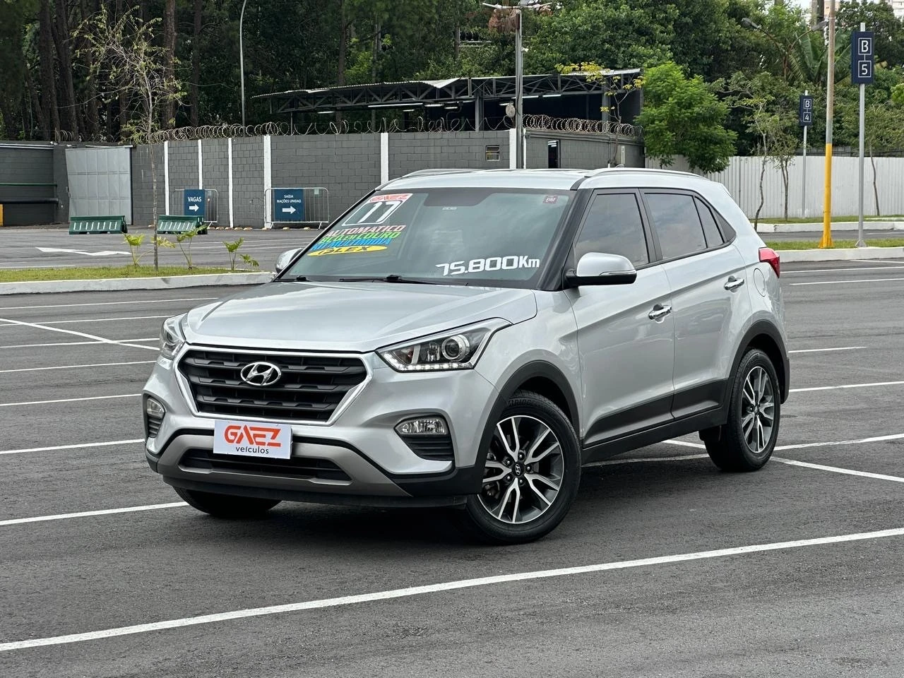 HYUNDAI CRETA