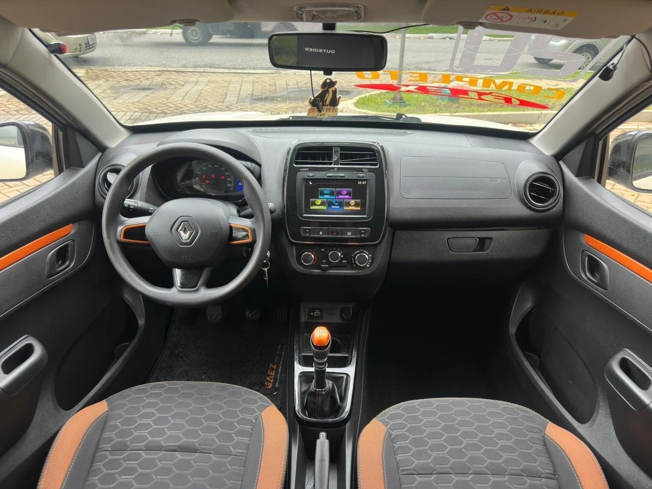 RENAULT KWID