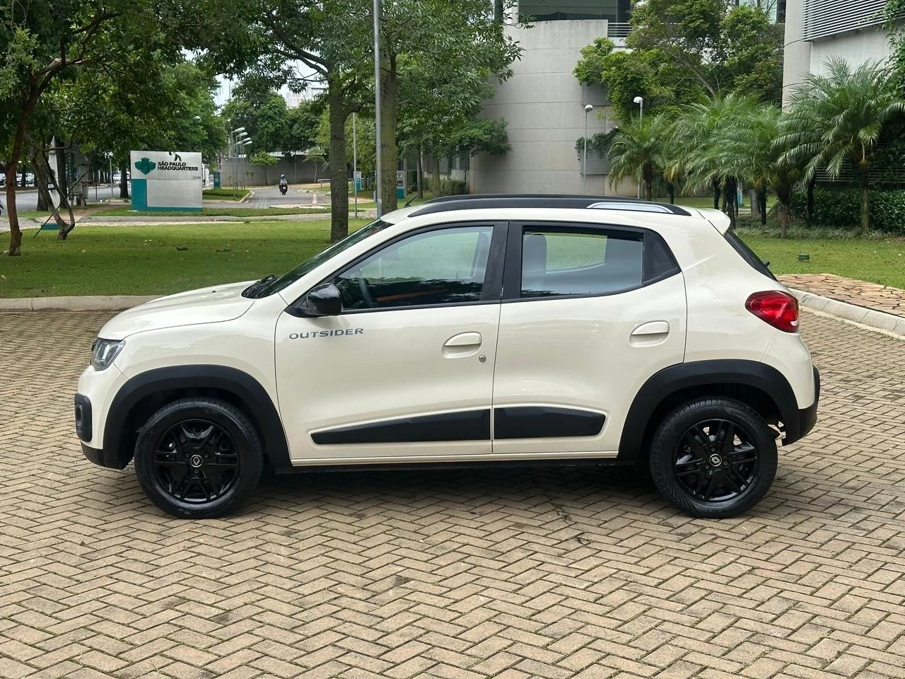 RENAULT KWID