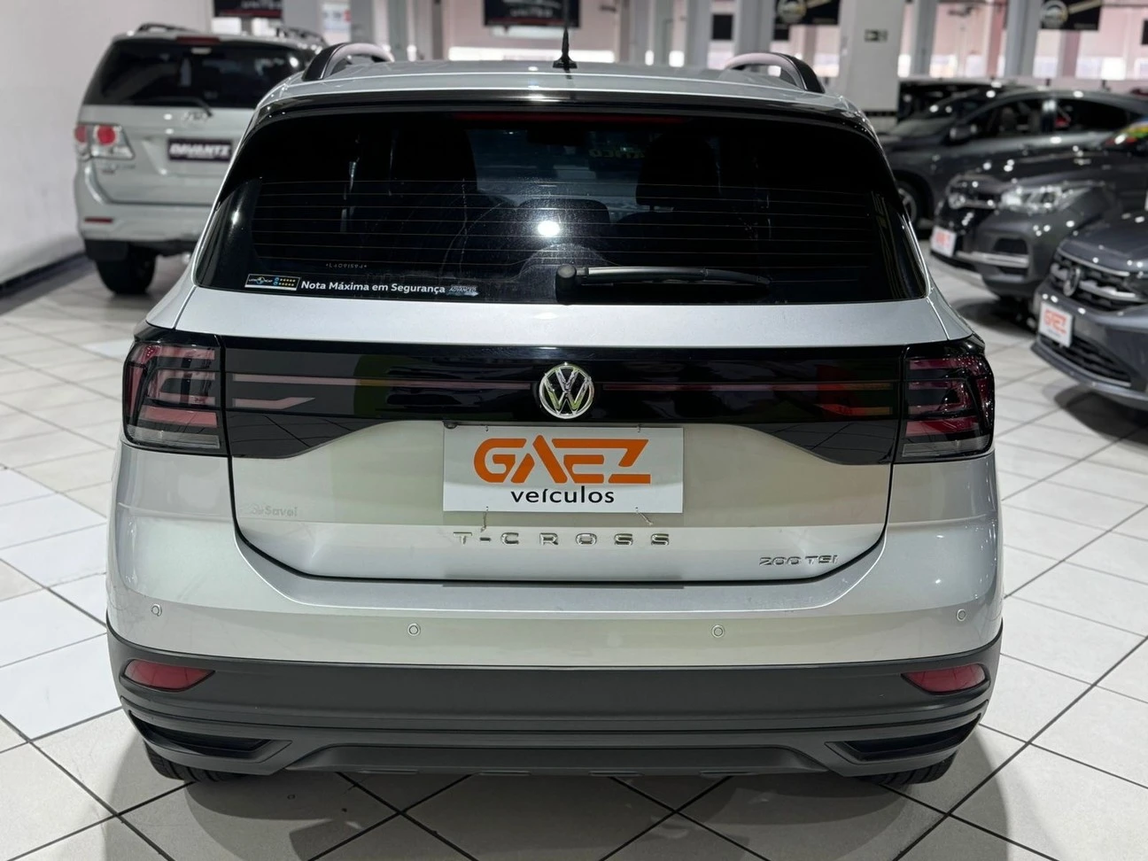 VOLKSWAGEN T-CROSS