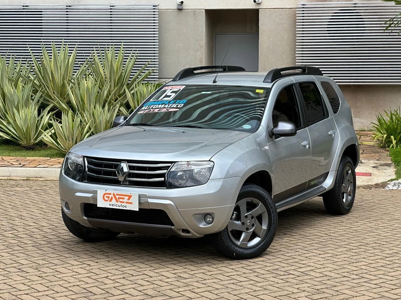 RENAULT DUSTER