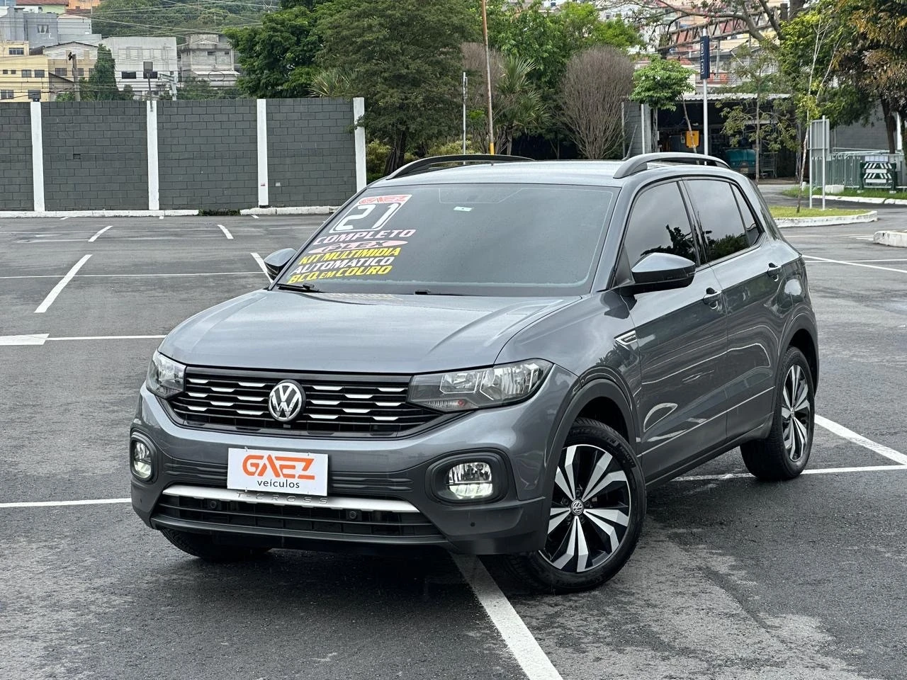VOLKSWAGEN T-CROSS