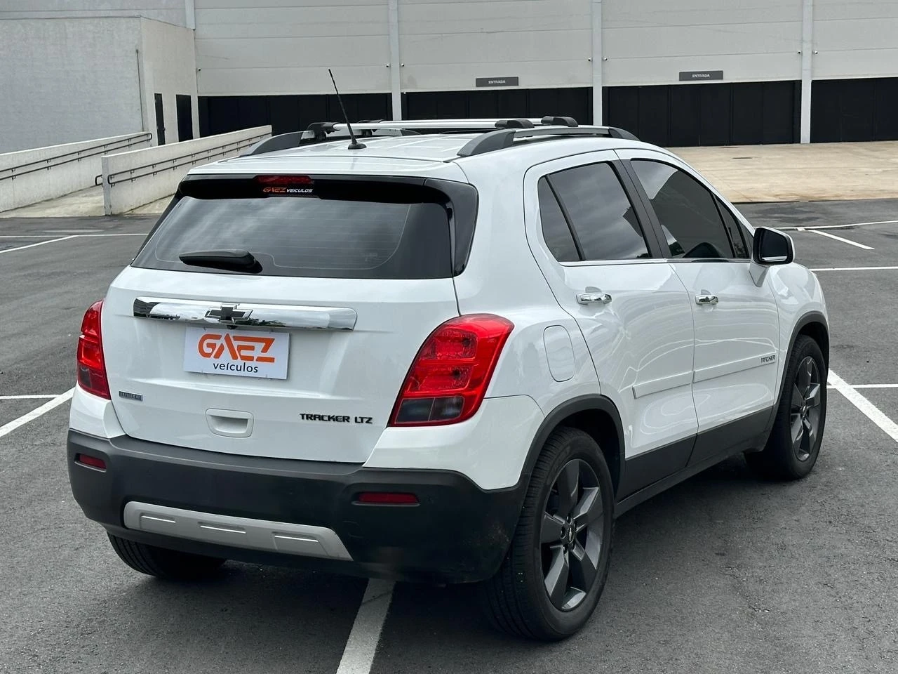 CHEVROLET TRACKER