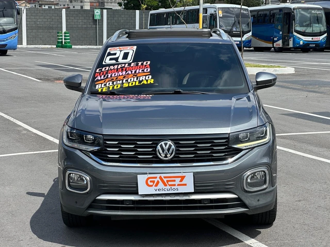 VOLKSWAGEN T-CROSS