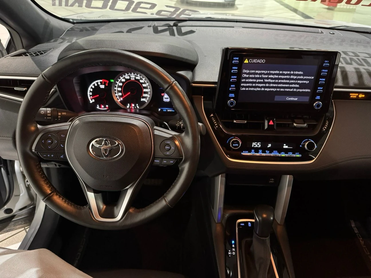 TOYOTA COROLLA CROSS