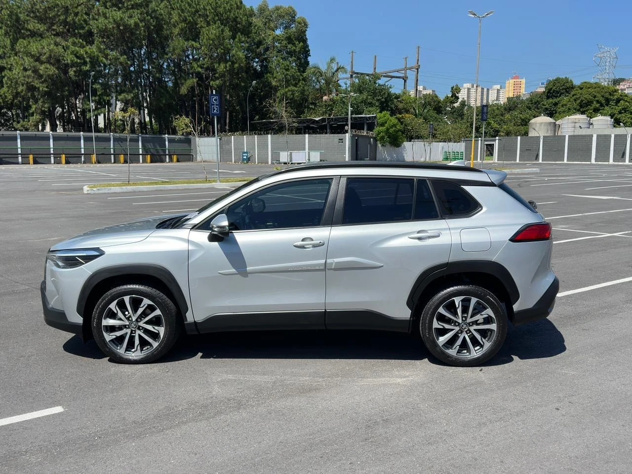 TOYOTA COROLLA CROSS