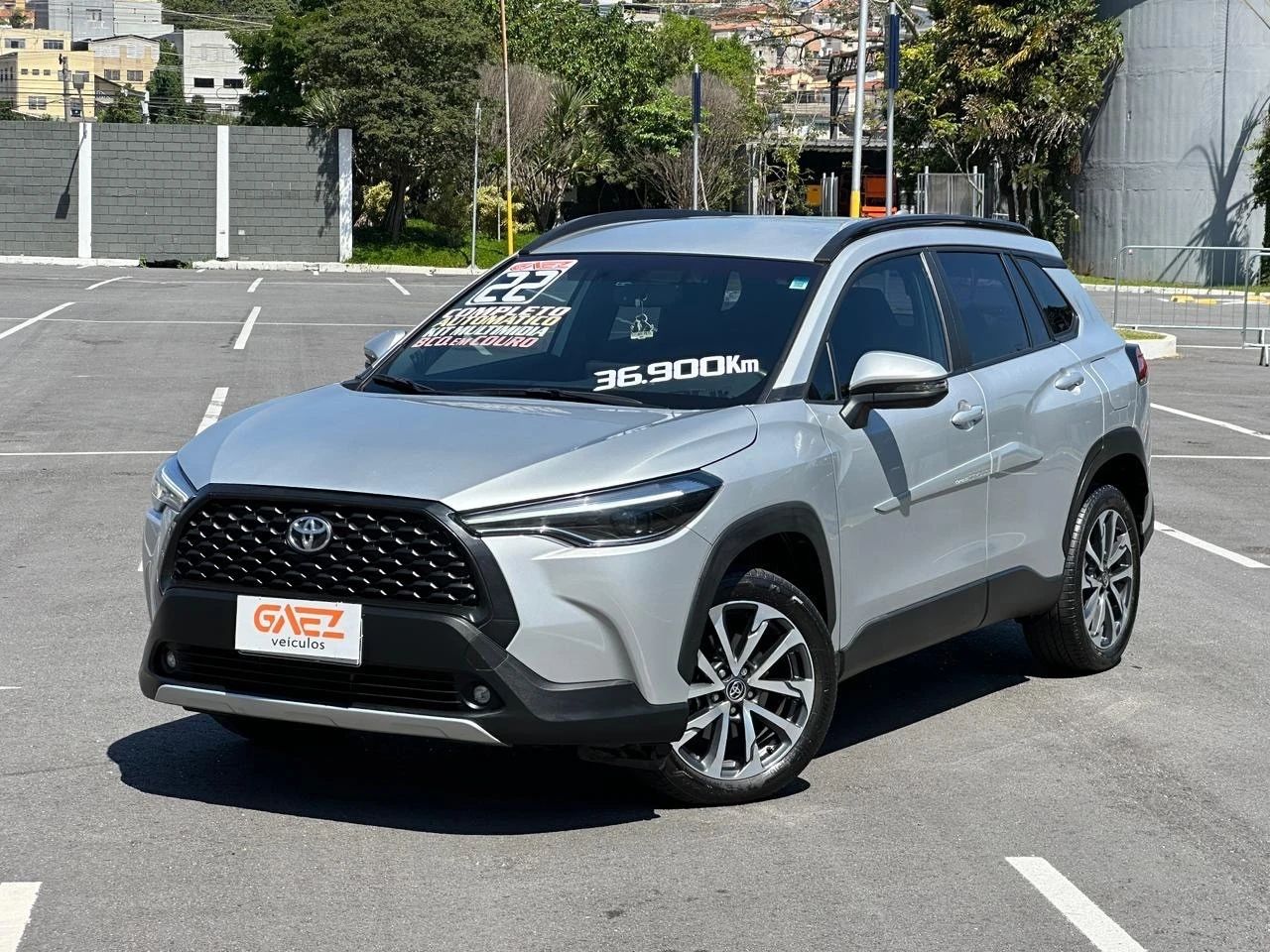 TOYOTA COROLLA CROSS