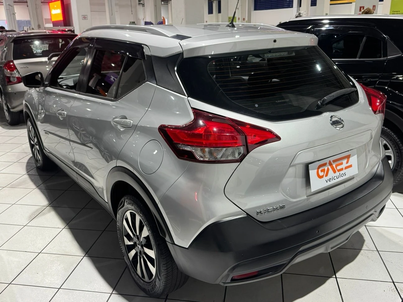 NISSAN KICKS