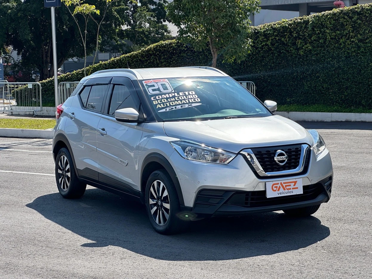 NISSAN KICKS