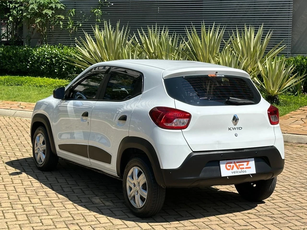RENAULT KWID