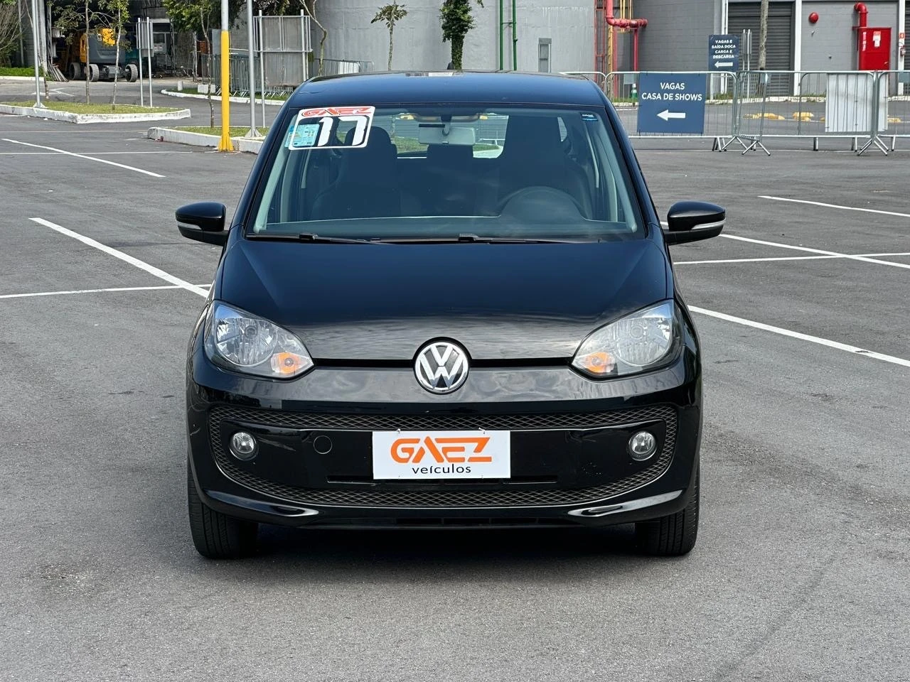 VOLKSWAGEN UP