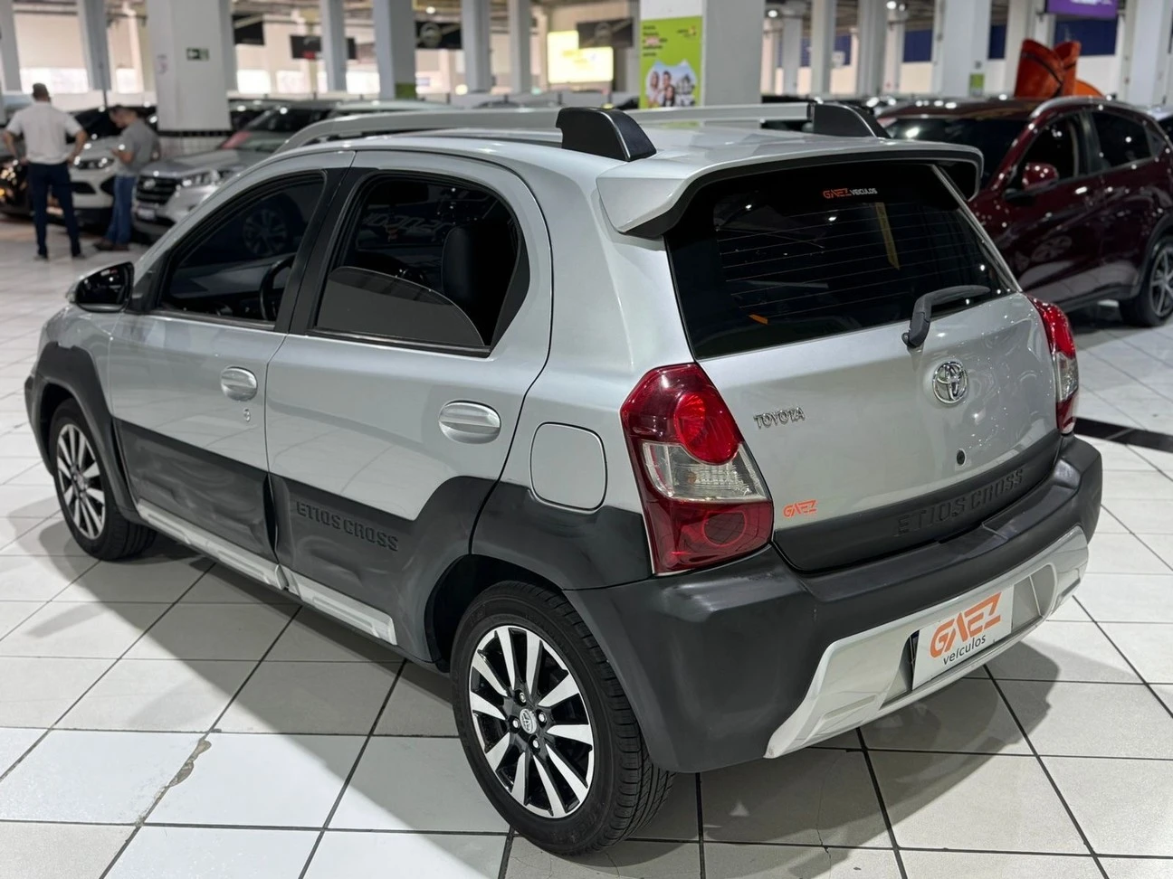 TOYOTA ETIOS CROSS