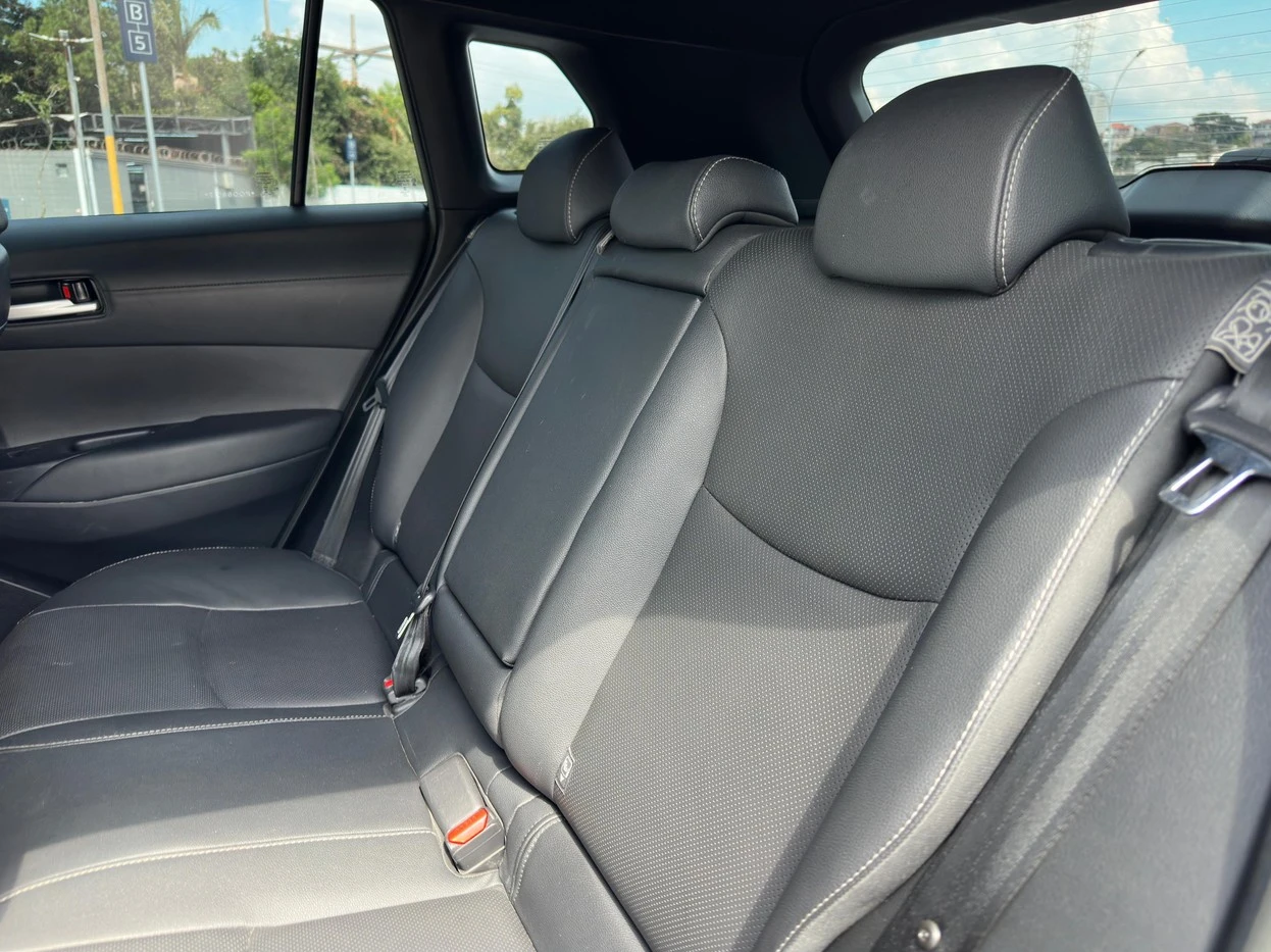 TOYOTA COROLLA CROSS