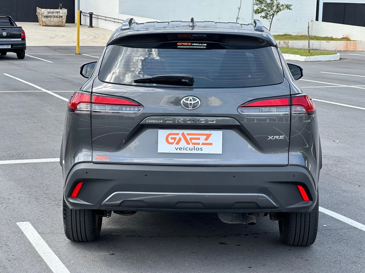 TOYOTA COROLLA CROSS