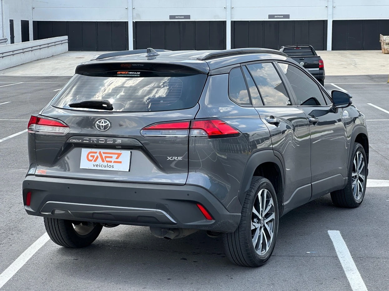 TOYOTA COROLLA CROSS