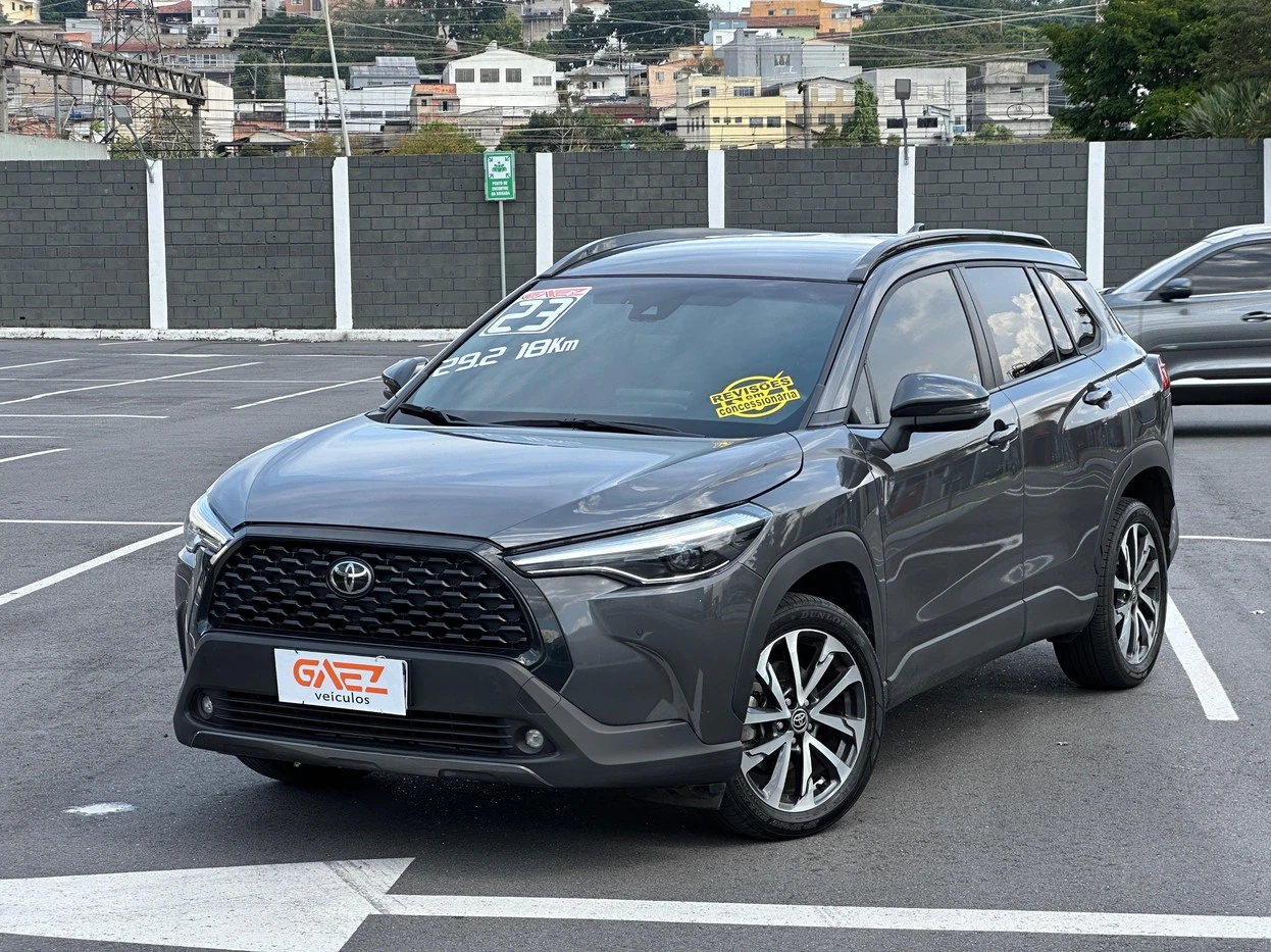 TOYOTA COROLLA CROSS