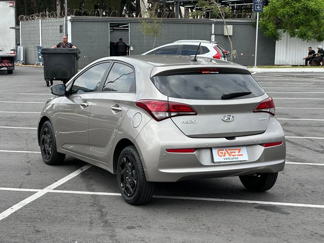 HYUNDAI HB20