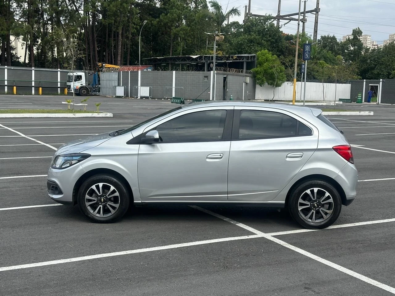 CHEVROLET ONIX