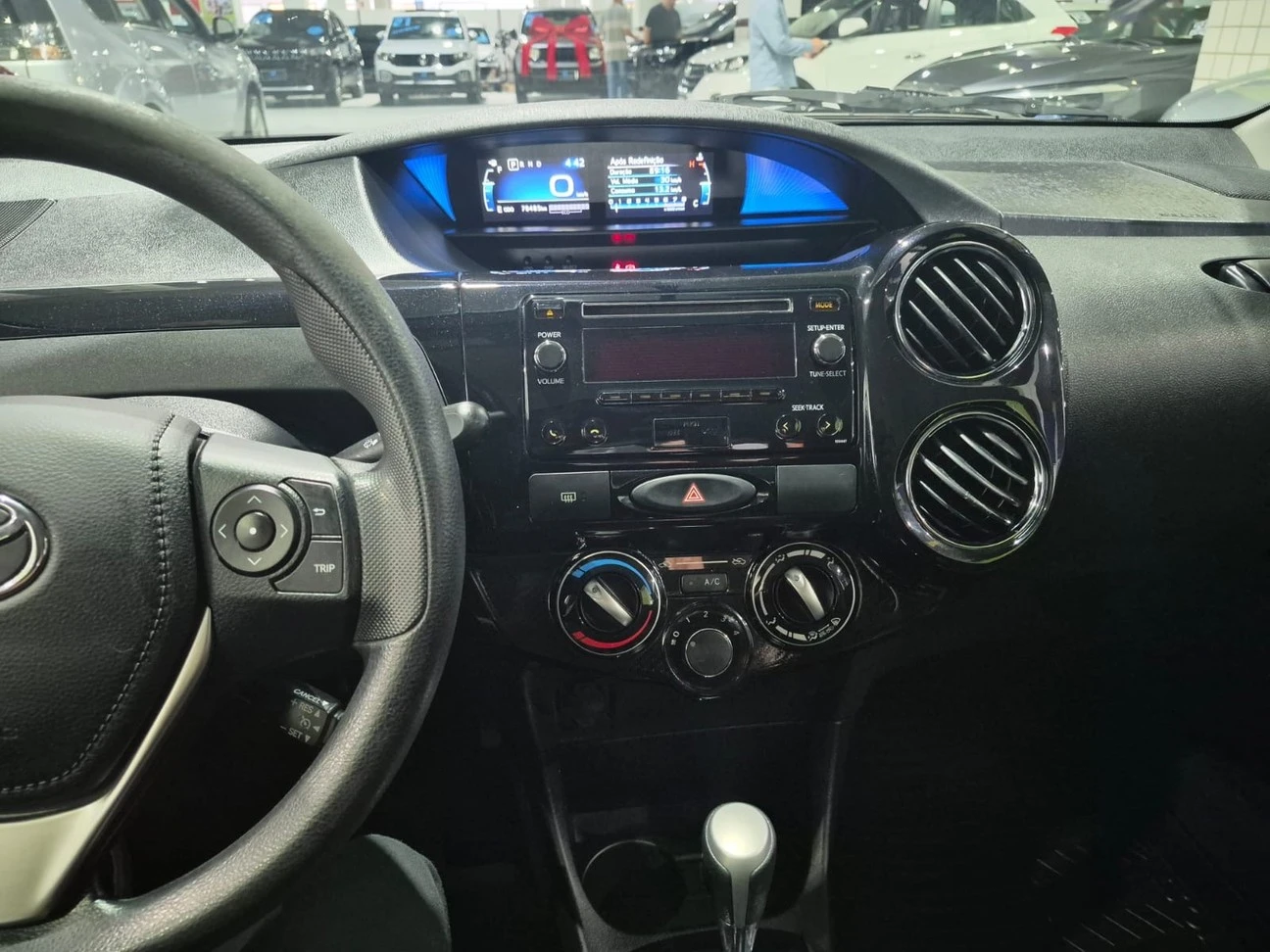 TOYOTA ETIOS