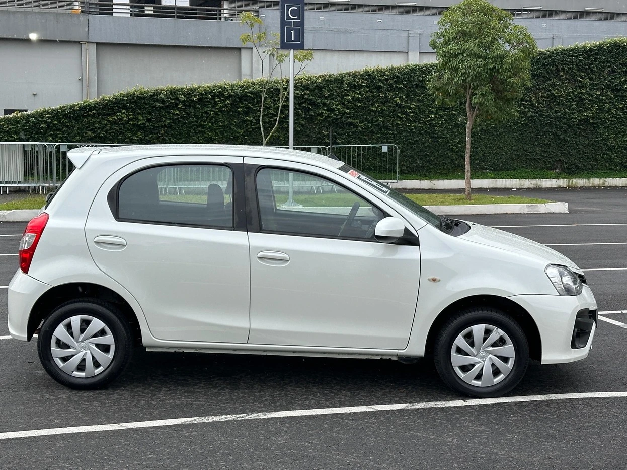 TOYOTA ETIOS