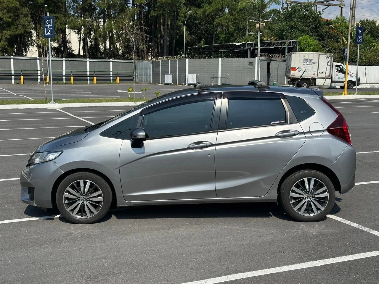 HONDA FIT