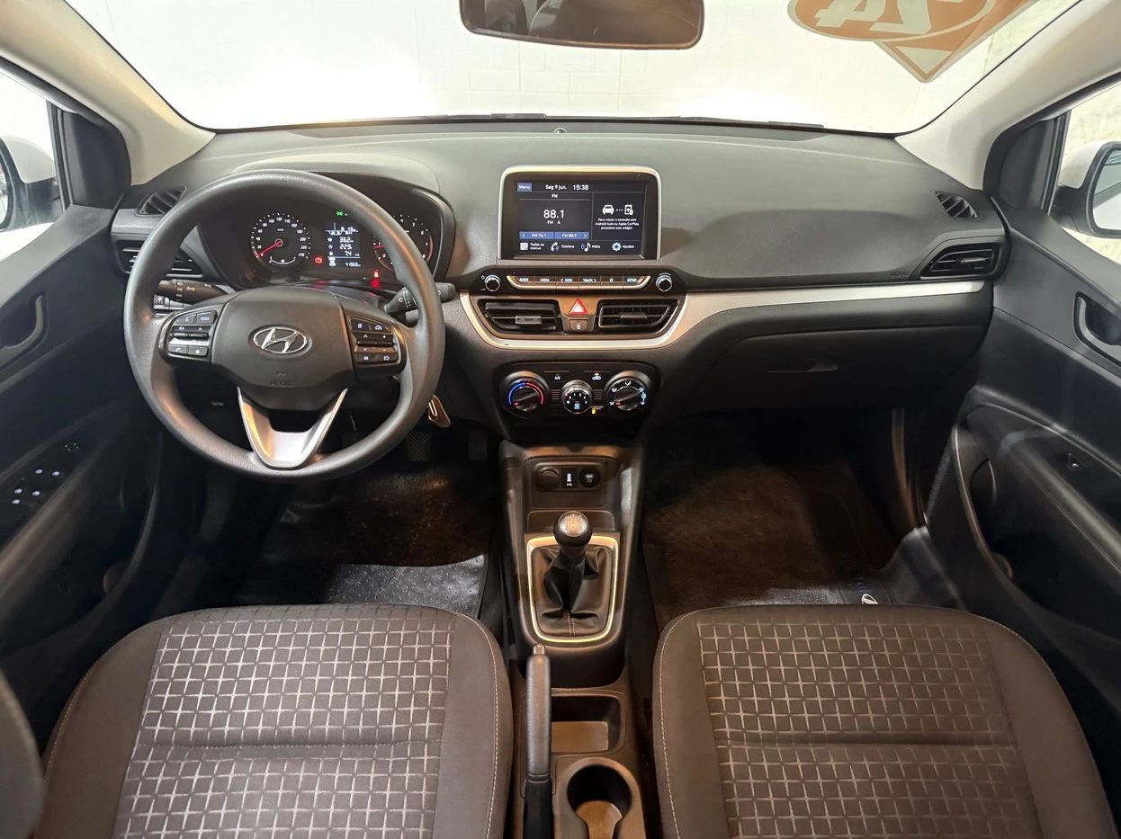 HYUNDAI HB20