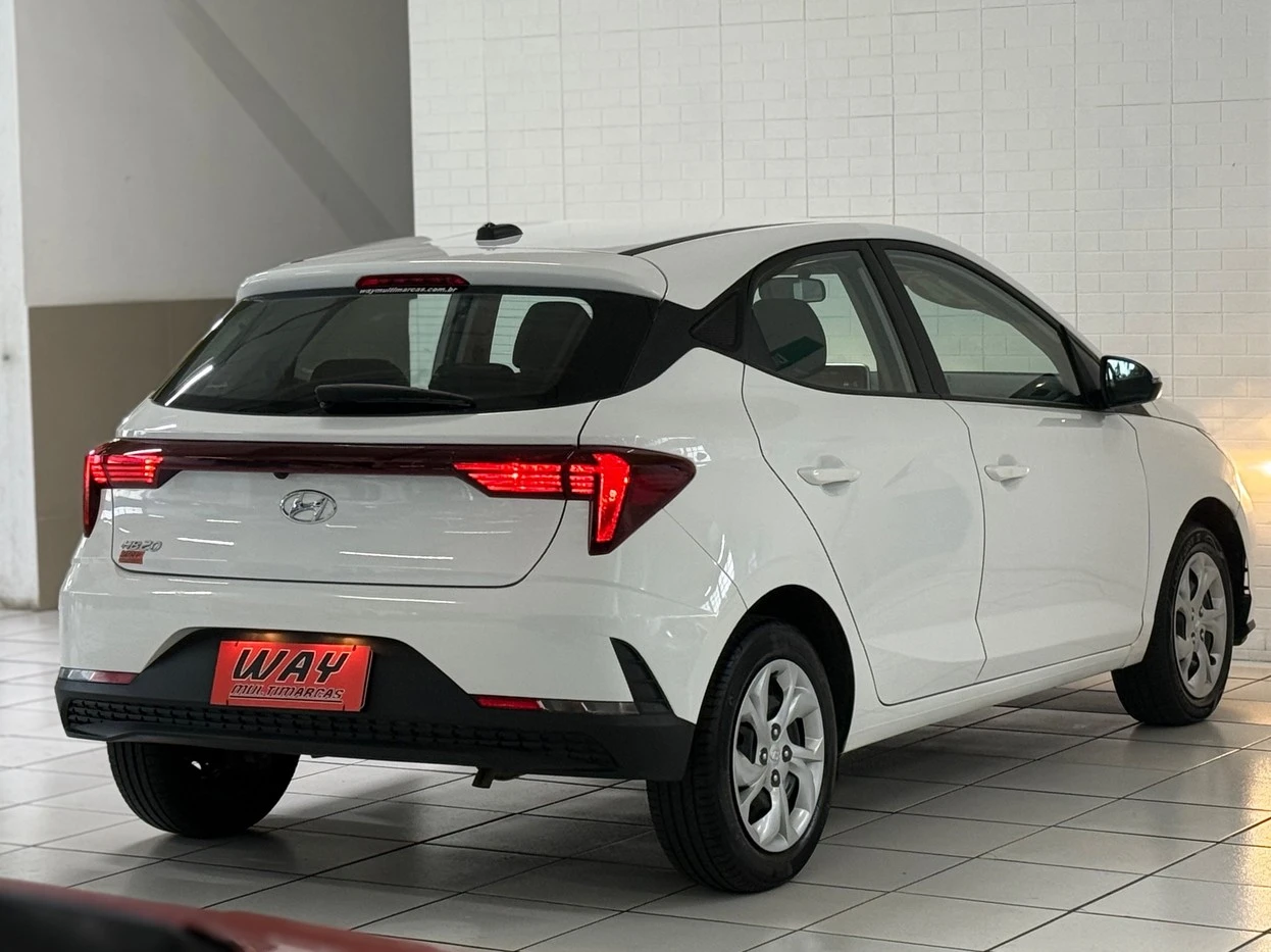 HYUNDAI HB20