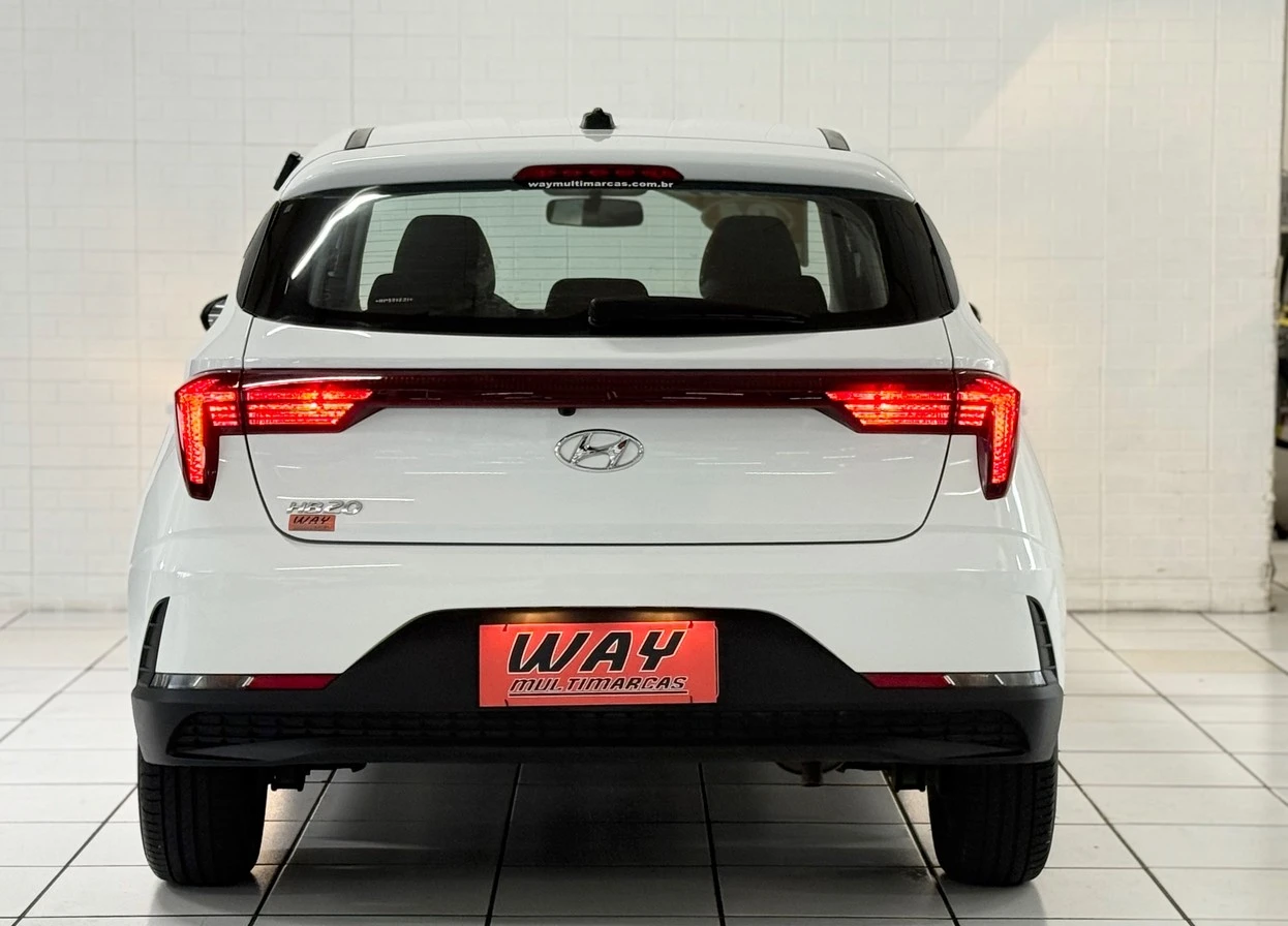 HYUNDAI HB20