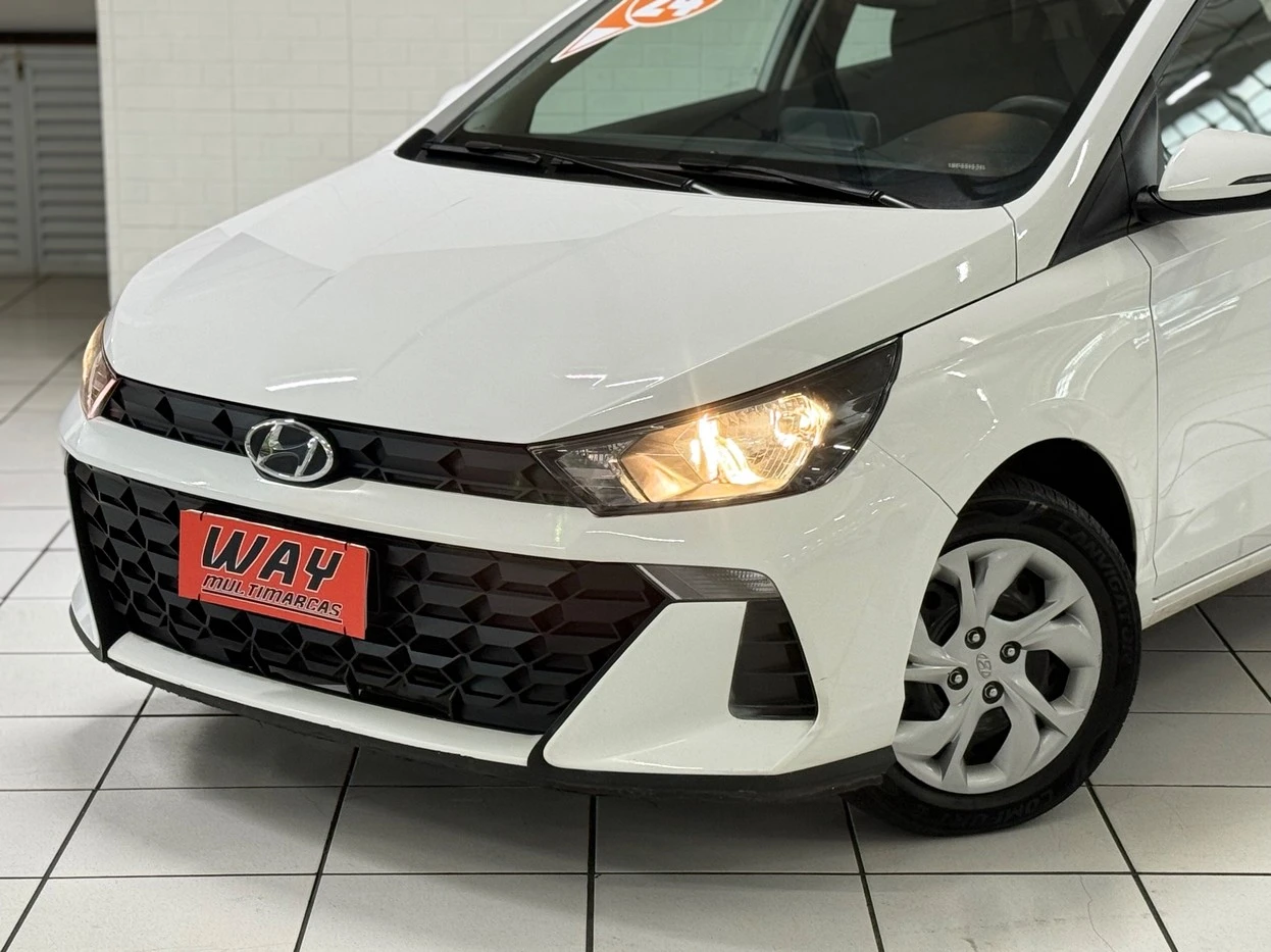 HYUNDAI HB20