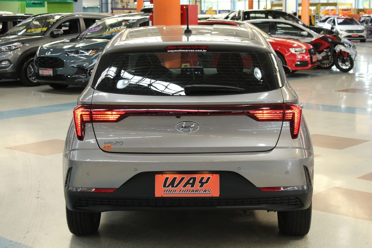 HYUNDAI HB20