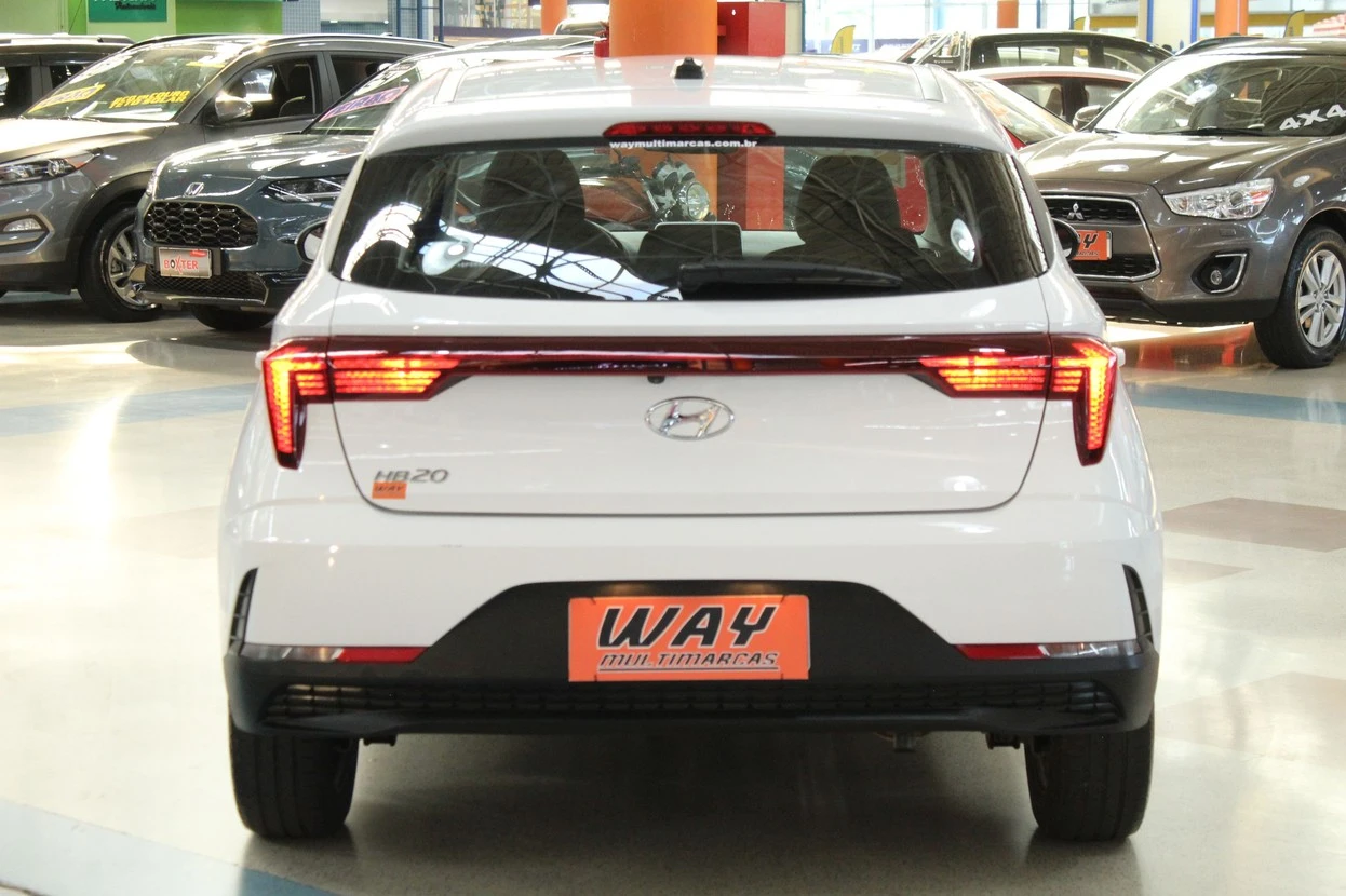 HYUNDAI HB20