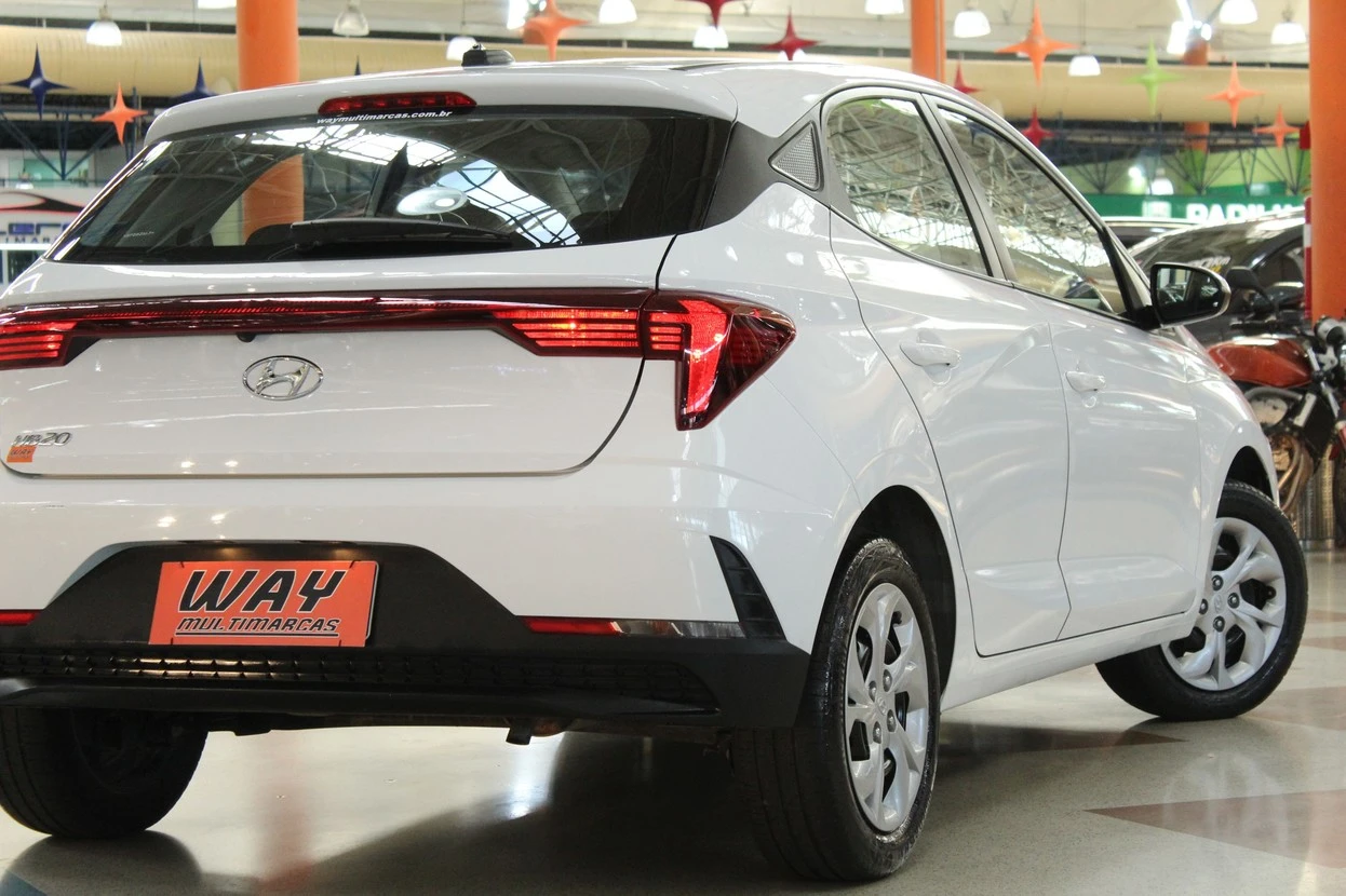 HYUNDAI HB20