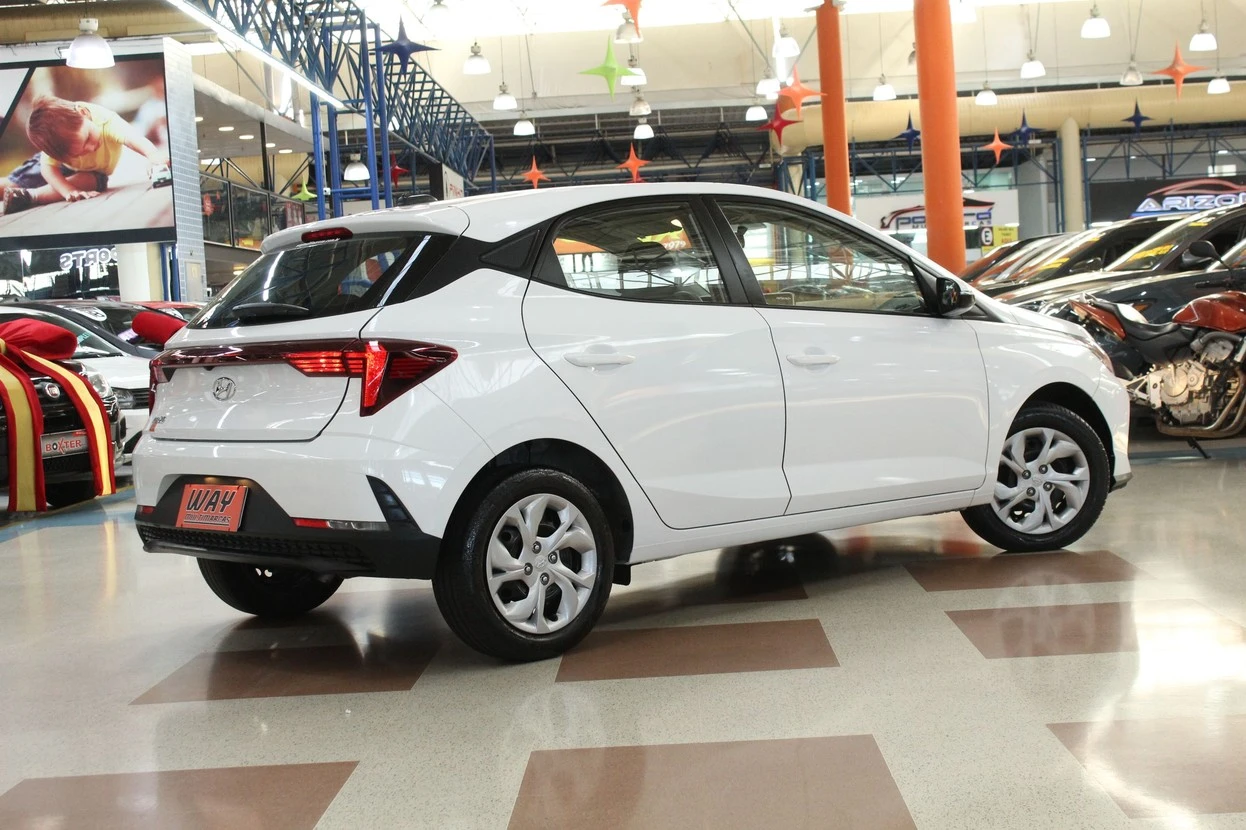 HYUNDAI HB20