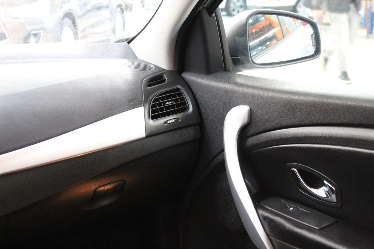 RENAULT FLUENCE
