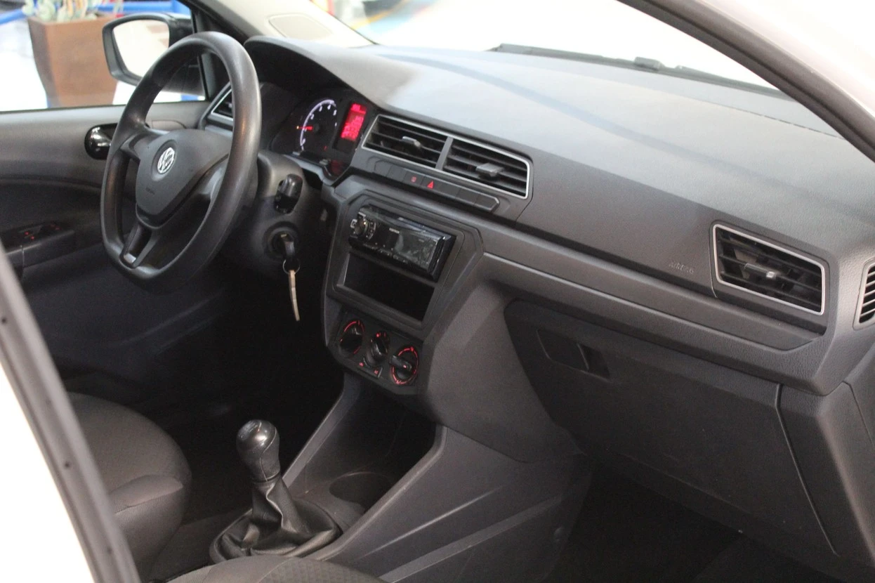 VOLKSWAGEN GOL