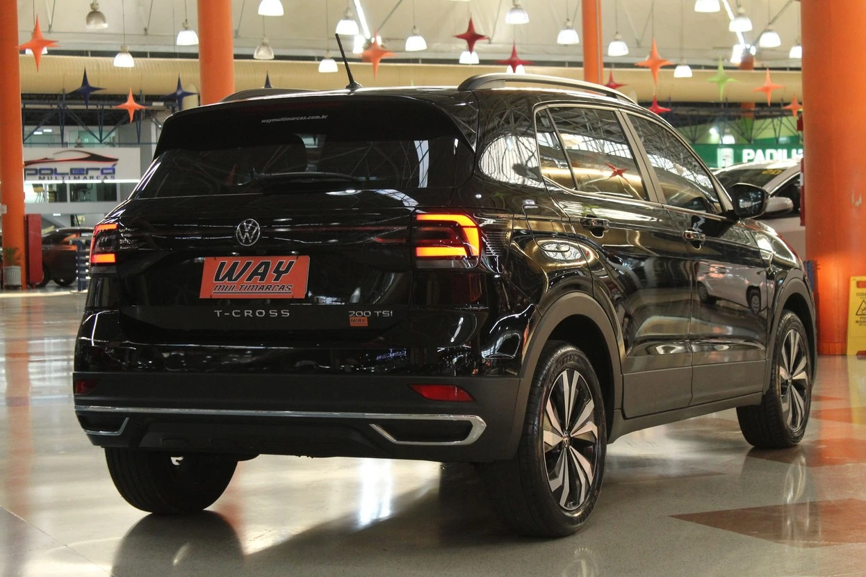 VOLKSWAGEN T-CROSS