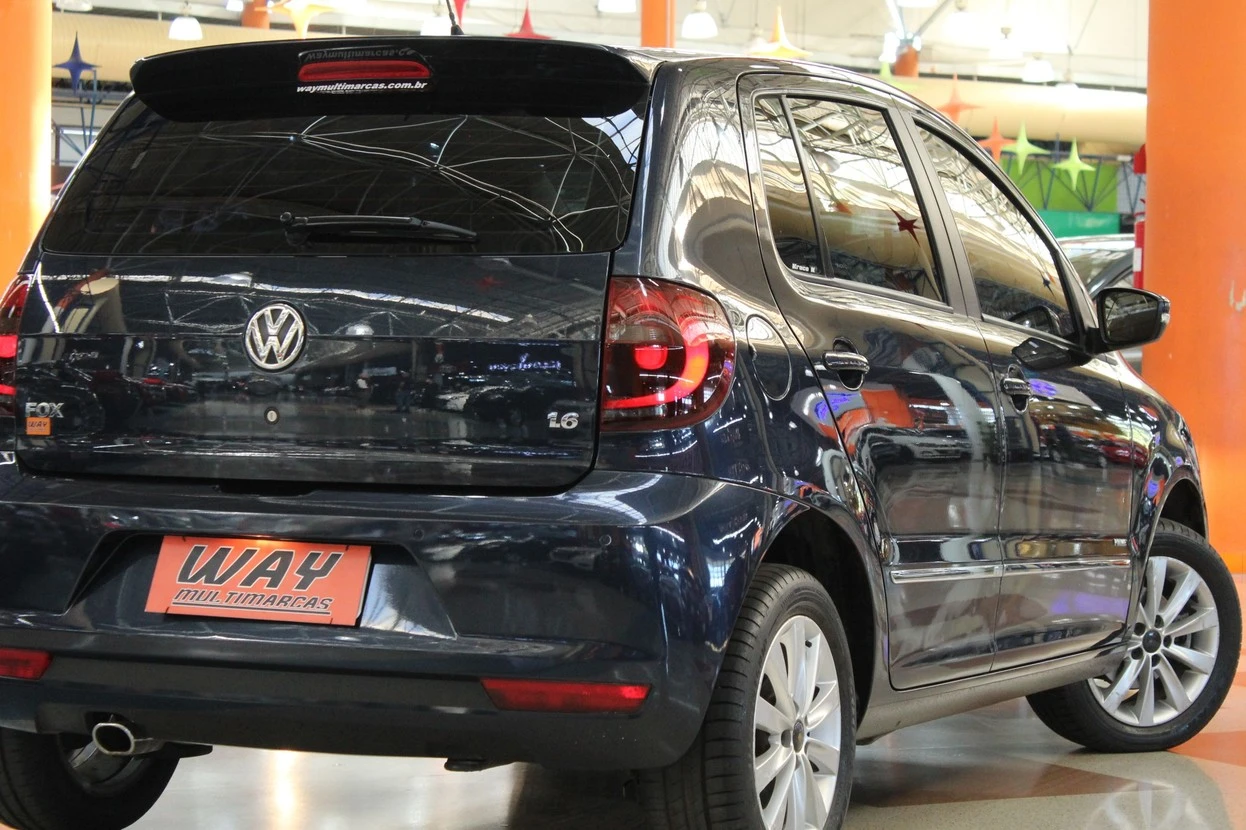 VOLKSWAGEN FOX