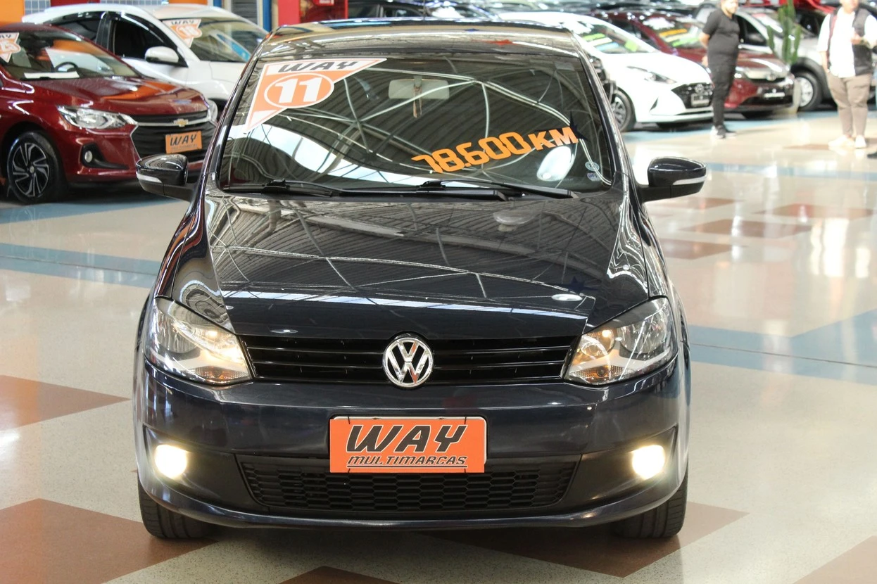 VOLKSWAGEN FOX