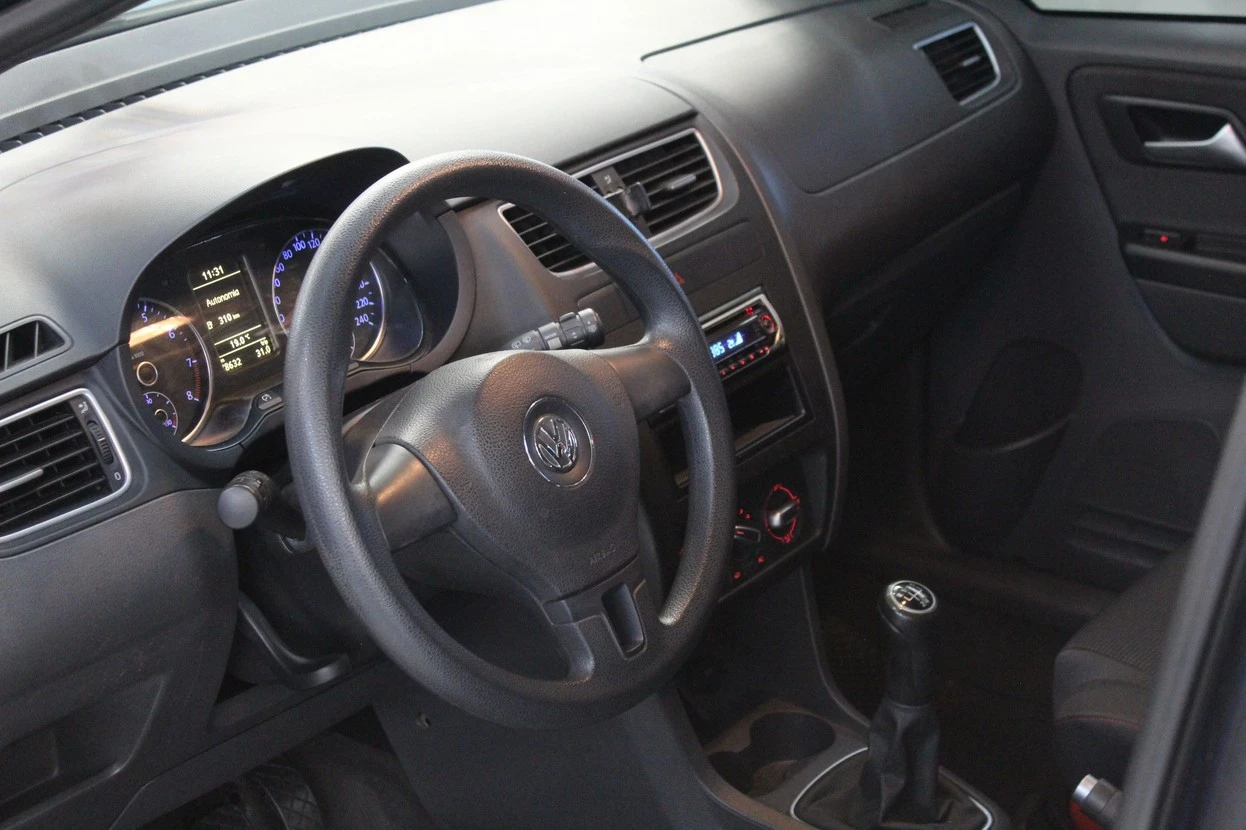 VOLKSWAGEN FOX