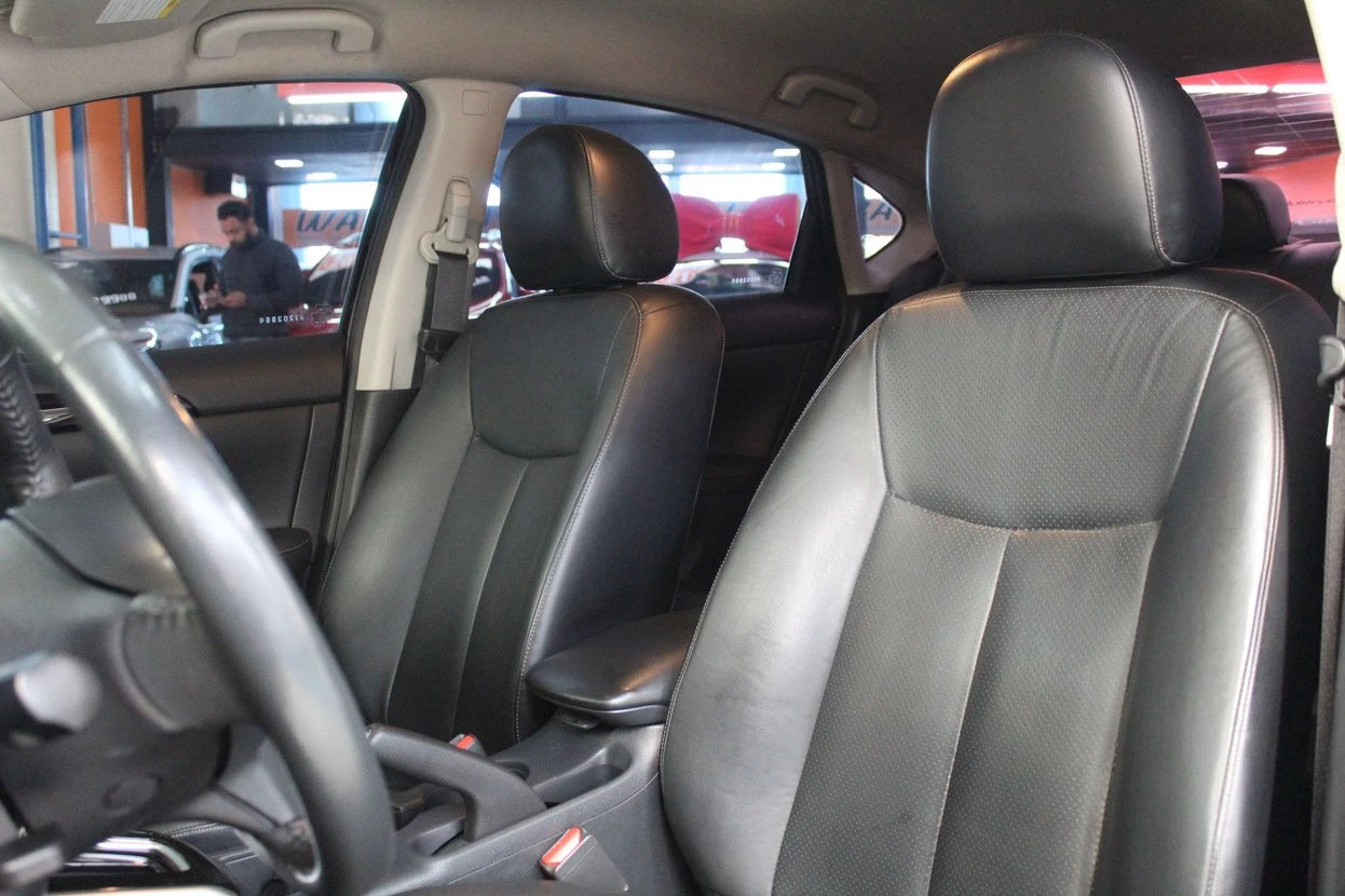 NISSAN SENTRA