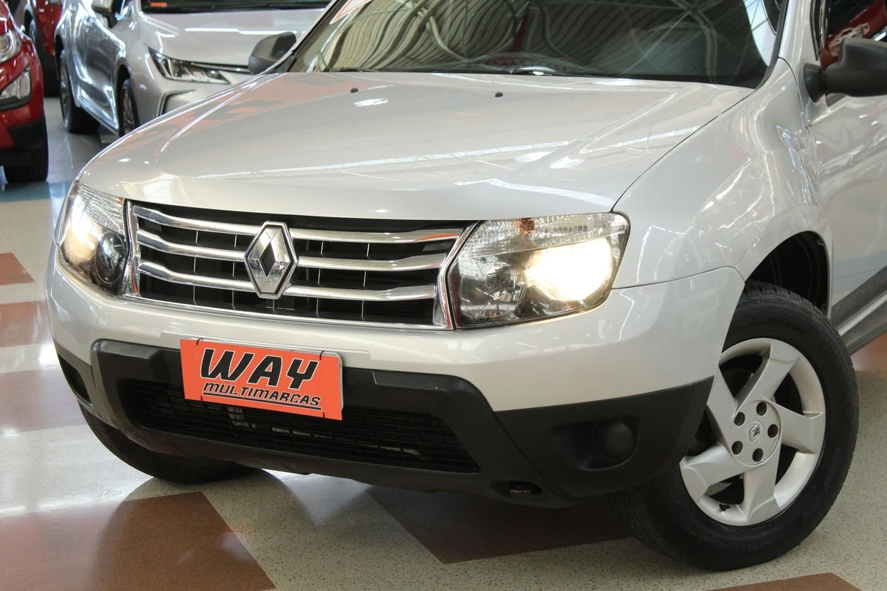 RENAULT DUSTER