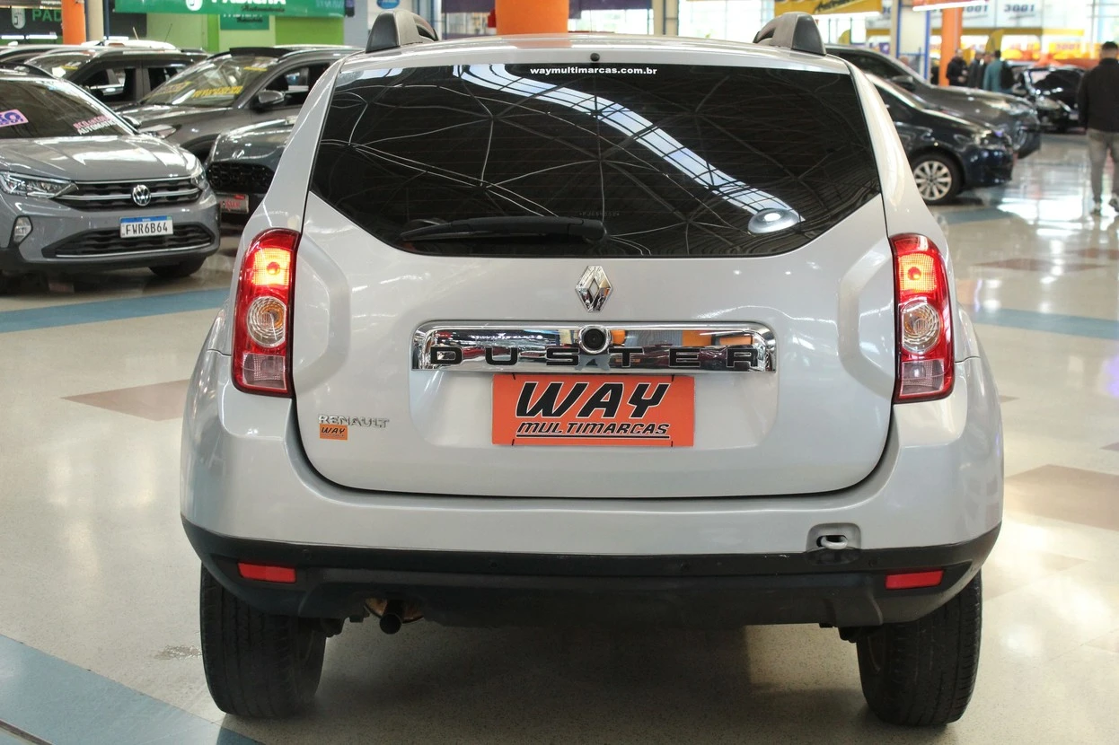 RENAULT DUSTER